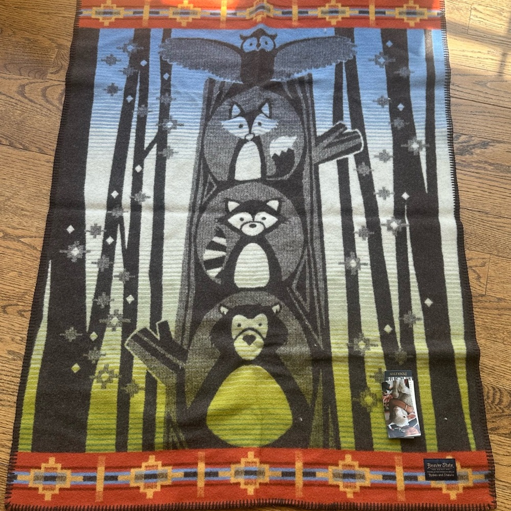 Pendleton WOODLAND NEIGHBORS CRIB BLANKET